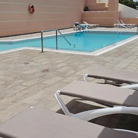Perfect Getaway In Gigantes, Shared Pool-wifi Apartment Acantilado de los Gigantes