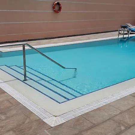 Perfect Getaway In Gigantes, Shared Pool-wifi Apartment